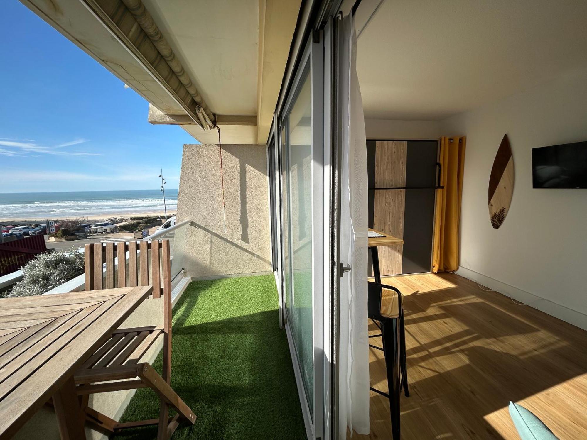 Cosy Studio Avec Vue Sur L'Ocean Лаканау Екстериор снимка